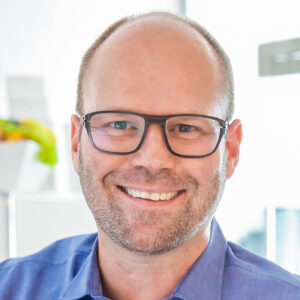 Dr. Andreas Heitland